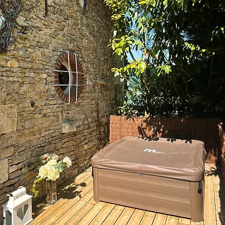 Les De Double Rural 29 Couchages Et 85km De Paris Holiday home Pronleroy