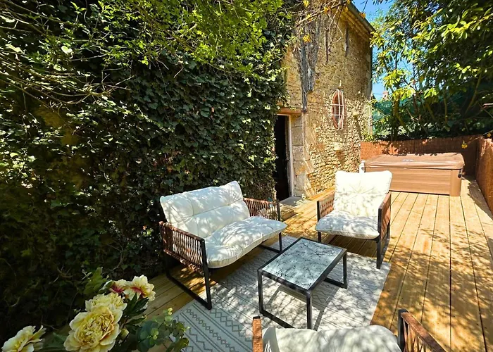 Holiday home Les De L Rural 27 Couchages Et En Picardie Pronleroy